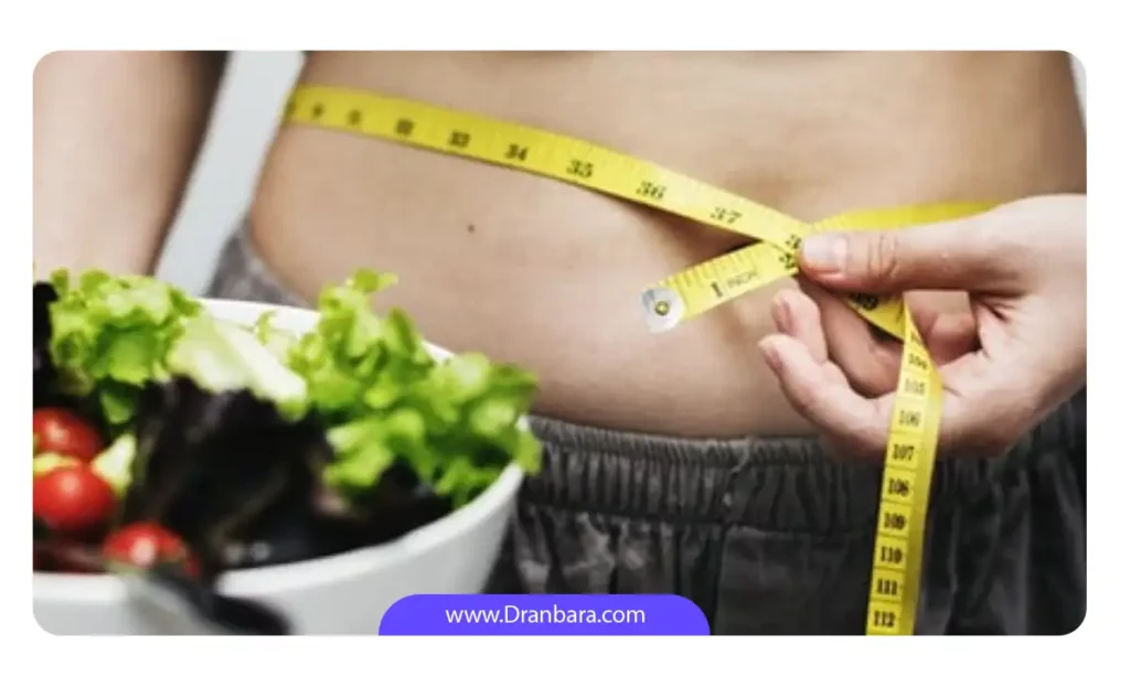 تصویر خوراکی های رژیم لاغری زون و یک شخص چاق در کنار آن